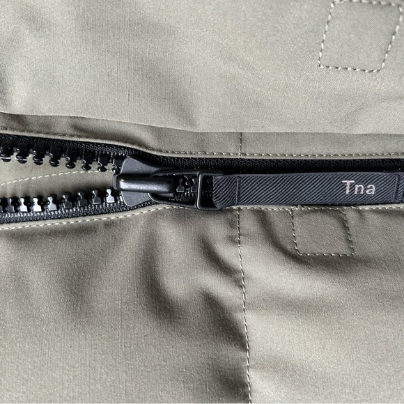 ARITZIA TNA Powder Parka Short - Picture 4 of 7